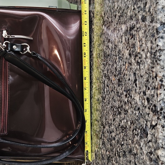 Beijo Glossy Brown Shoulder Bag - Picture 9 of 12